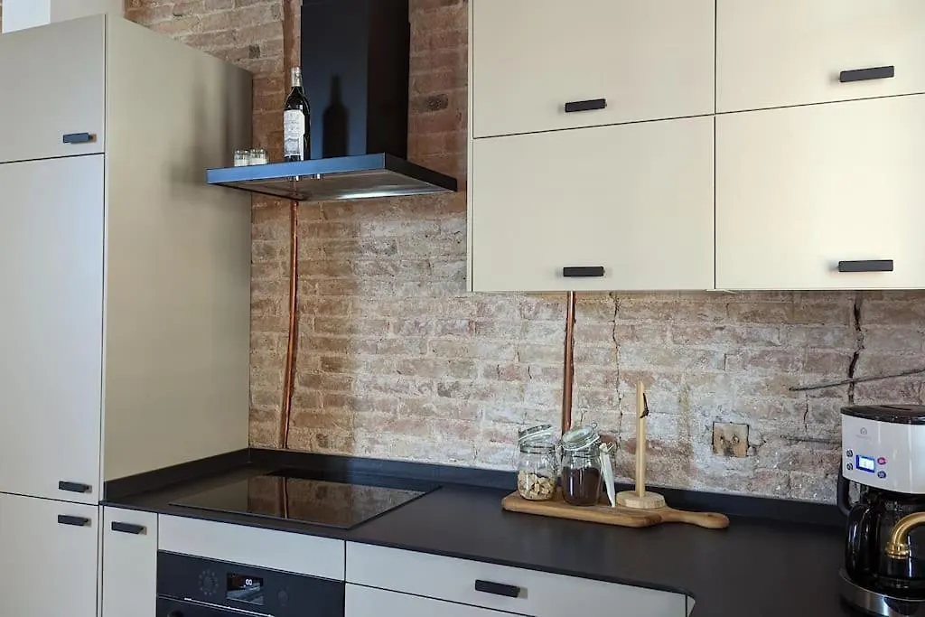 Apartment Crash'Nstay - Casa Barna Barcelona