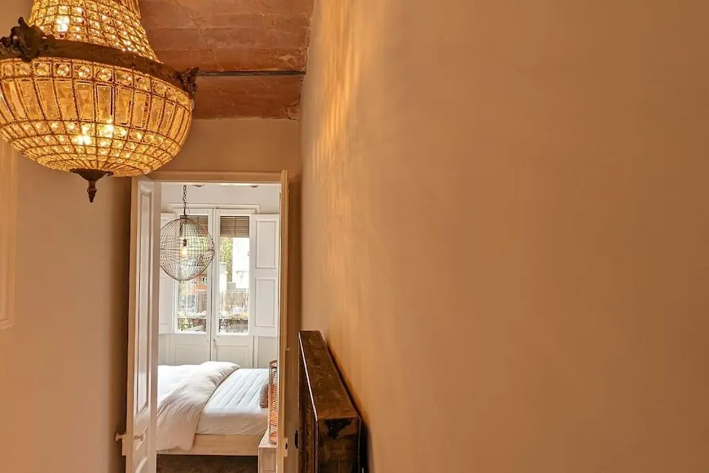 Apartment Crash'Nstay - Casa Barna Barcelona Spain